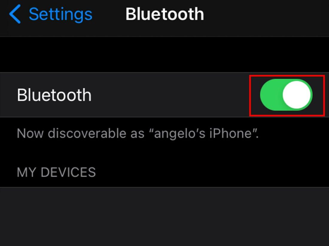 Включите Bluetooth на вашем устройстве.